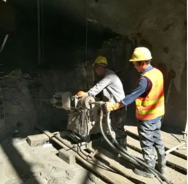 海城水下抗分散灌浆料特点 水下不分散注浆料介绍